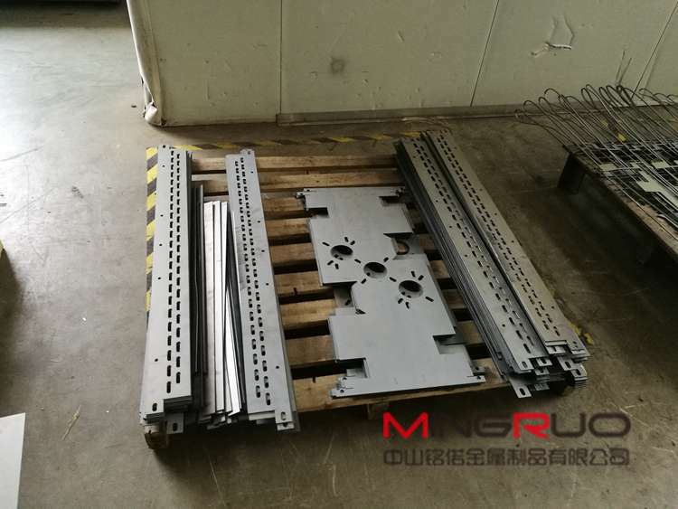不锈钢表面氧化加速我们该如何制止?